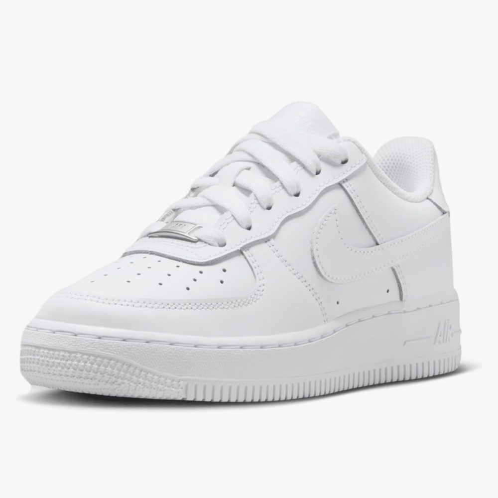 Nike Air Force 1. Sz 7Y